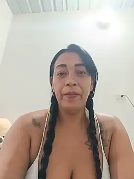 candelahot10 online show from July 2026 01:50:02 PM