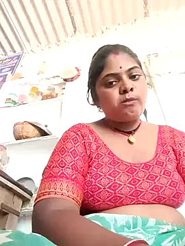 Snapshot of Cut_pihu56 chatting on June 2026 03:53:02 AM Cut pihu56 online show from June 2026 03:53:02 AM