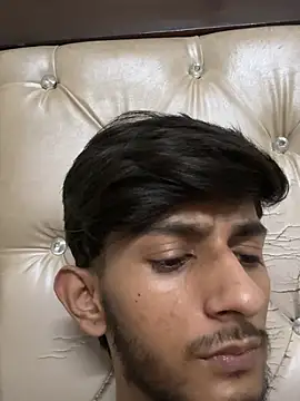 Snapshot of ronnnnn718 chatting on July 2026 10:43:01 AM ronnnnn718 online show from July 2026 10:43:01 AM
