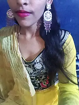 Snapshot of Cute_Merry__ chatting on August 2026 05:28:02 AM Cute Merry online show from August 2026 05:28:02 AM