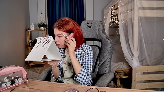 Snapshot of SeraphineDuskryn chatting on July 2026 08:49:02 AM SeraphineDuskryn online show from July 2026 08:49:02 AM