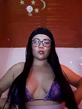litle hot online show from June 2026 10:34:02 PM