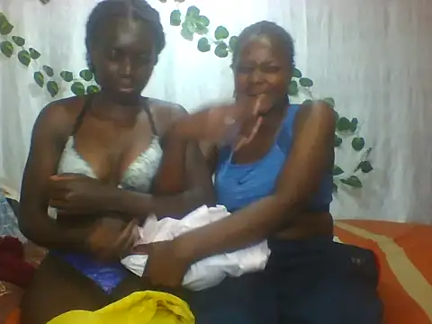 Snapshot of babgirls254 chatting on June 2026 06:39:01 PM babgirls254 online show from June 2026 06:39:01 PM