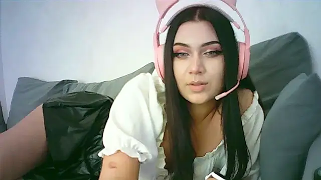 LolaBunnytx online show from June 2026 11:46:01 AM