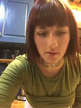 estrellitarg online show from June 2026 06:51:02 PM