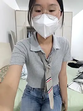 xiaomin666 online show from June 2026 06:39:02 PM