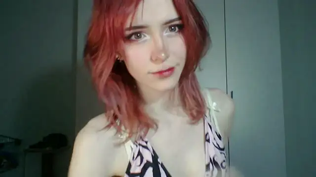 Snapshot of KayleneWesterberg chatting on July 2026 03:07:02 PM KayleneWesterberg online show from July 2026 03:07:02 PM