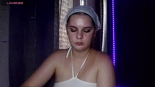 Snapshot of dakota_charm_ chatting on July 2026 10:10:02 AM dakota charm online show from July 2026 10:10:02 AM