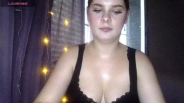 Snapshot of dakota_charm_ chatting on July 2026 01:26:01 PM dakota charm online show from July 2026 01:26:01 PM