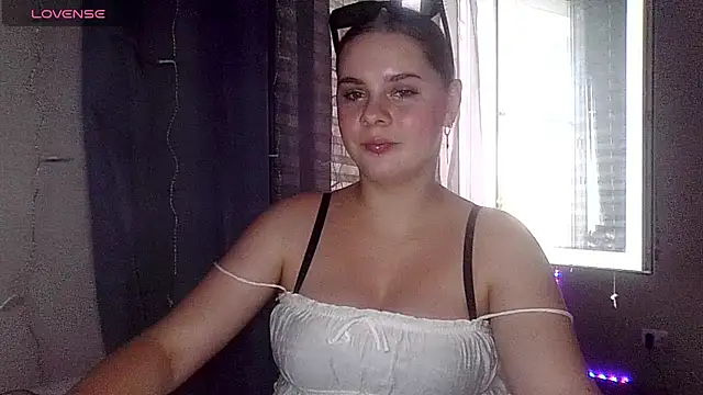 Snapshot of dakota_charm_ chatting on July 2026 11:58:01 AM dakota charm online show from July 2026 11:58:01 AM