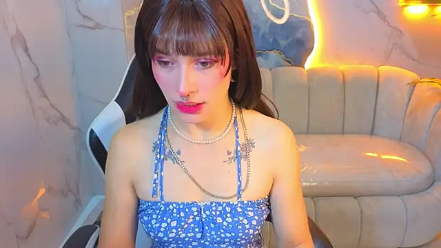 Snapshot of Lily_Tx chatting on June 2026 12:41:02 PM Lily Tx online show from June 2026 12:41:02 PM