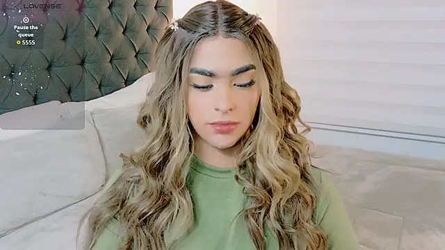 Scarlethvhonparker online show from November 2025 02:56:02 AM