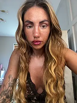 KaceySouthX online show from June 2026 02:30:01 PM