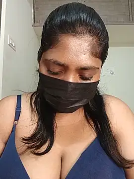 Snapshot of Tamilponnu127 chatting on June 2026 01:15:01 PM Tamilponnu127 online show from June 2026 01:15:01 PM