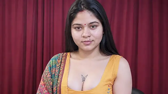 Kritigupta28 online show from June 2026 06:01:01 AM