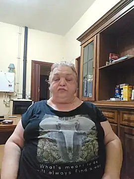 BeaFatLove online show from June 2026 06:54:01 PM