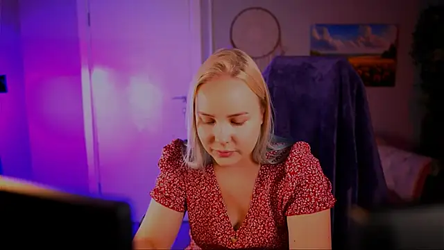 Snapshot of stellawatts chatting on June 2026 08:08:01 AM stellawatts online show from June 2026 08:08:01 AM