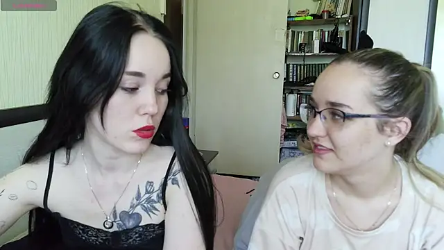 Mia Ellis online show from July 2026 10:07:01 AM