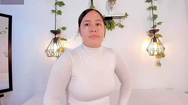 aisha duque  online show from June 2026 08:46:01 PM