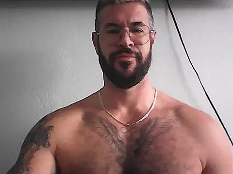 Snapshot of mrbighairychest chatting on June 2026 03:27:01 PM mrbighairychest online show from June 2026 03:27:01 PM