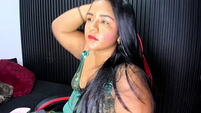 Snapshot of Mommy_Big_Ass chatting on July 2026 01:10:01 PM Mommy Big Ass online show from July 2026 01:10:01 PM