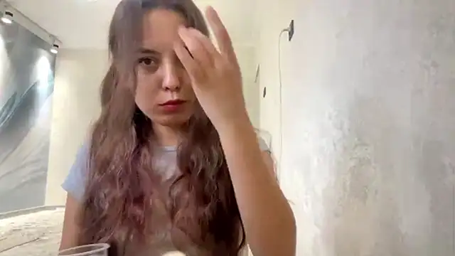 Snapshot of MathaEspejo chatting on June 2026 12:50:02 PM MathaEspejo online show from June 2026 12:50:02 PM