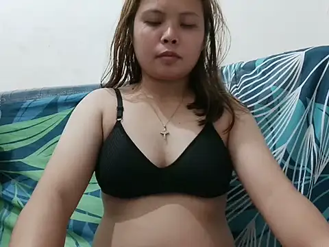 Snapshot of peachy_dreams66 chatting on July 2026 12:07:01 PM peachy dreams66 online show from July 2026 12:07:01 PM