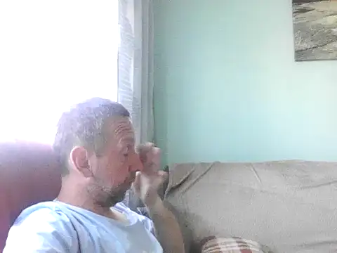 Snapshot of RafalekRozmarynowski81 chatting on June 2026 05:46:01 AM RafalekRozmarynowski81 online show from June 2026 05:46:01 AM