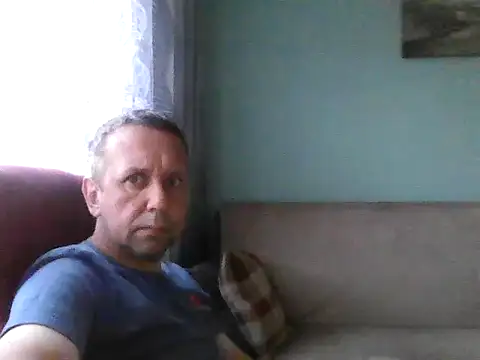 Snapshot of RafalekRozmarynowski81 chatting on July 2026 03:03:01 AM RafalekRozmarynowski81 online show from July 2026 03:03:01 AM