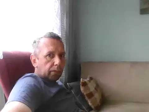 Snapshot of RafalekRozmarynowski81 chatting on July 2026 05:10:02 AM RafalekRozmarynowski81 online show from July 2026 05:10:02 AM