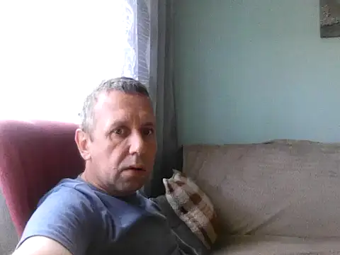 Snapshot of RafalekRozmarynowski81 chatting on July 2026 06:28:01 AM RafalekRozmarynowski81 online show from July 2026 06:28:01 AM