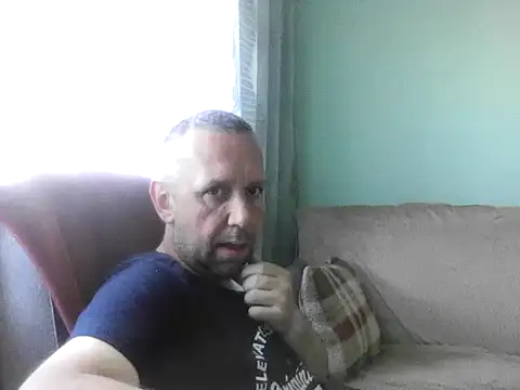 Snapshot of RafalekRozmarynowski81 chatting on July 2026 06:49:02 AM RafalekRozmarynowski81 online show from July 2026 06:49:02 AM