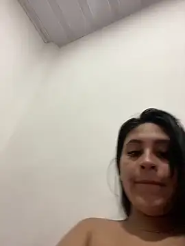 dulceamatista online show from June 2026 09:28:02 PM
