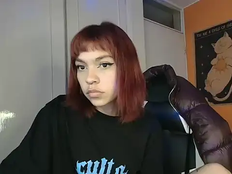 Snapshot of xLilyAngelx_ chatting on August 2026 03:06:01 AM xLilyAngelx online show from August 2026 03:06:01 AM