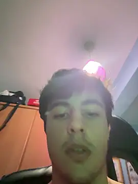 hugitolopez online show from August 2026 06:28:01 PM
