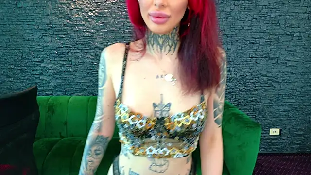 Snapshot of CassyFoxyy chatting on July 2026 04:38:02 AM CassyFoxyy online show from July 2026 04:38:02 AM