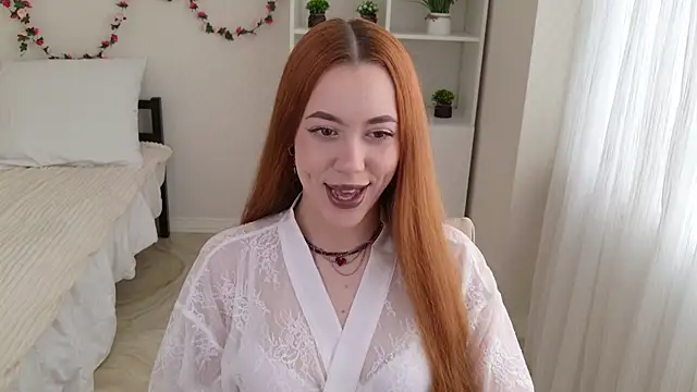 Snapshot of Mirabella_Flower chatting on July 2026 05:03:02 AM Mirabella Flower online show from July 2026 05:03:02 AM