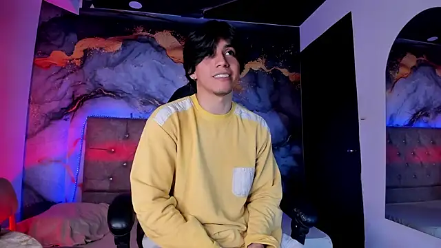 Alexx Cano  online show from July 2026 12:40:01 PM