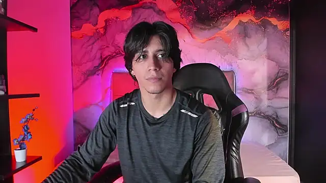 Alexx Cano  online show from July 2026 12:40:01 PM