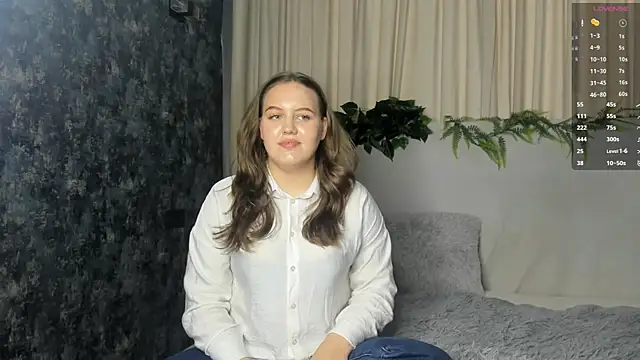 MissBadTiming online show from June 2026 04:05:01 PM