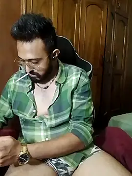 Snapshot of freakkydessi chatting on July 2026 09:09:02 PM freakkydessi online show from July 2026 09:09:02 PM