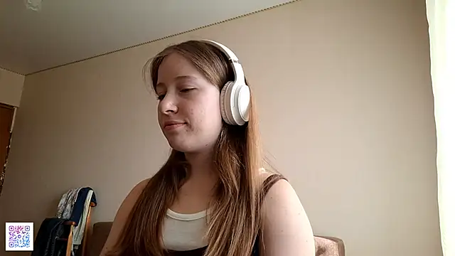 Snapshot of BethGoodman chatting on June 2026 02:08:01 PM BethGoodman online show from June 2026 02:08:01 PM