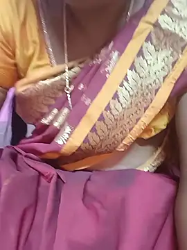 Snapshot of Tamilsexy35 chatting on July 2026 05:12:02 PM Tamilsexy35 online show from July 2026 05:12:02 PM