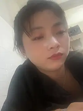 Annie 699 online show from July 2026 01:36:01 PM