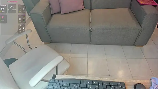 Snapshot of Nayla_Luxe chatting on July 2026 12:09:02 PM Nayla Luxe online show from July 2026 12:09:02 PM