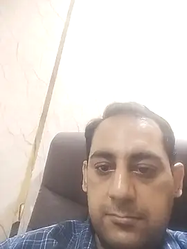 Snapshot of chuby38male chatting on June 2026 05:21:01 AM chuby38male online show from June 2026 05:21:01 AM