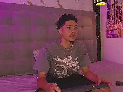 thiago preston online show from June 2026 07:45:01 PM