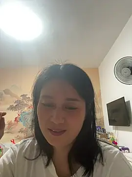Snapshot of suyabb chatting on June 2026 11:14:02 AM suyabb online show from June 2026 11:14:02 AM