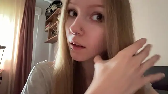 Snapshot of BivalentFalloff chatting on August 2026 07:18:02 AM BivalentFalloff online show from August 2026 07:18:02 AM
