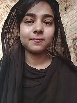 Snapshot of Simran_143 chatting on June 2026 04:09:01 AM Simran 143 online show from June 2026 04:09:01 AM